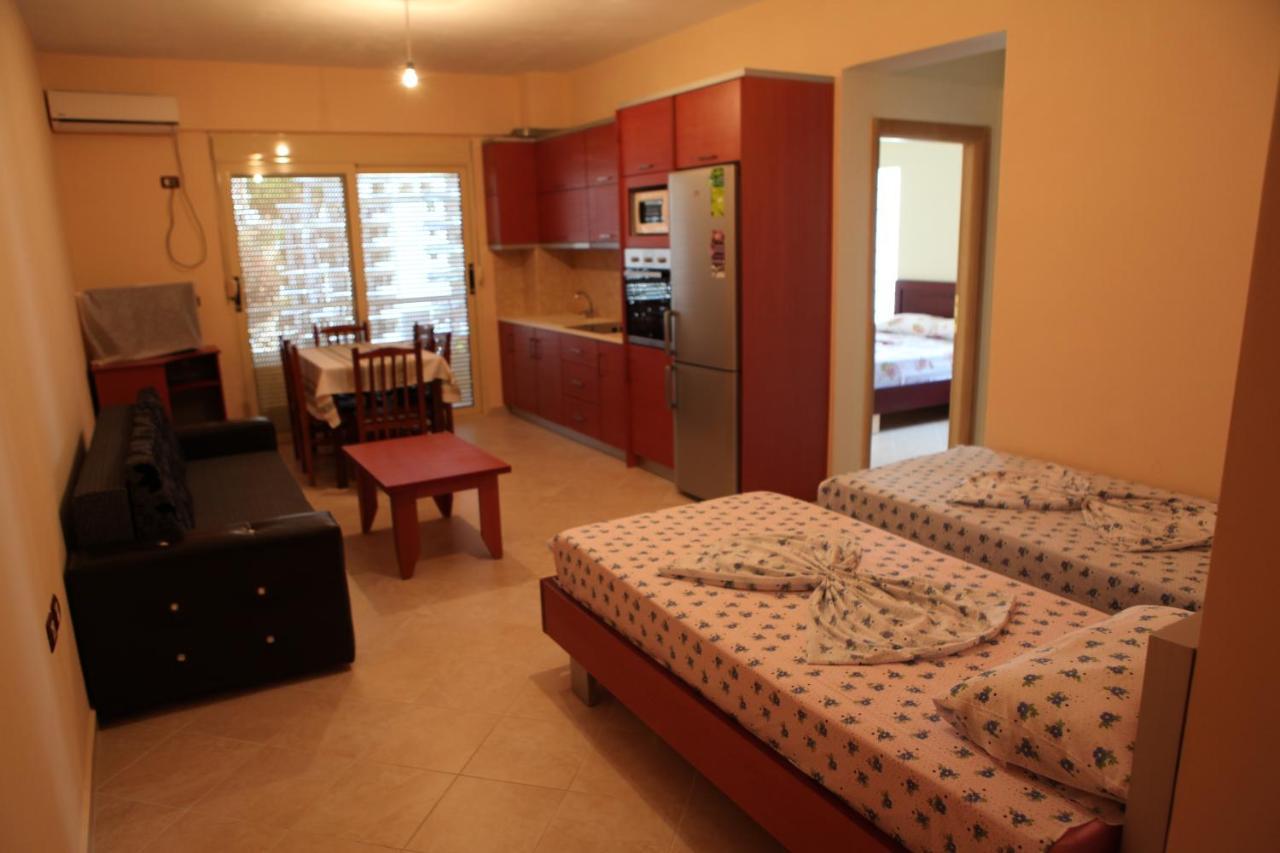 Bakija Apartments Sarandë Kamer foto